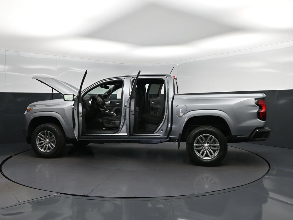 2026 Chevrolet Colorado LT - Photo 48