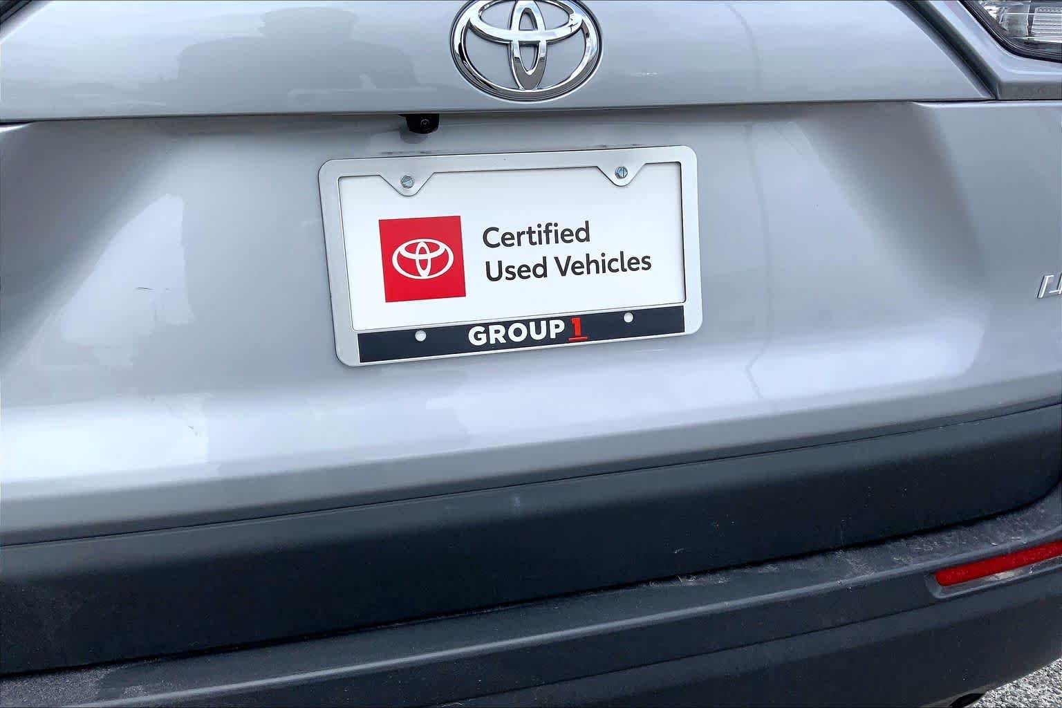 Used 2025 Silver Sky Metallic Toyota LE image 10