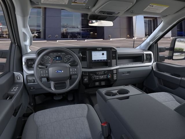 New 2026 Oxford White Ford XL image 9
