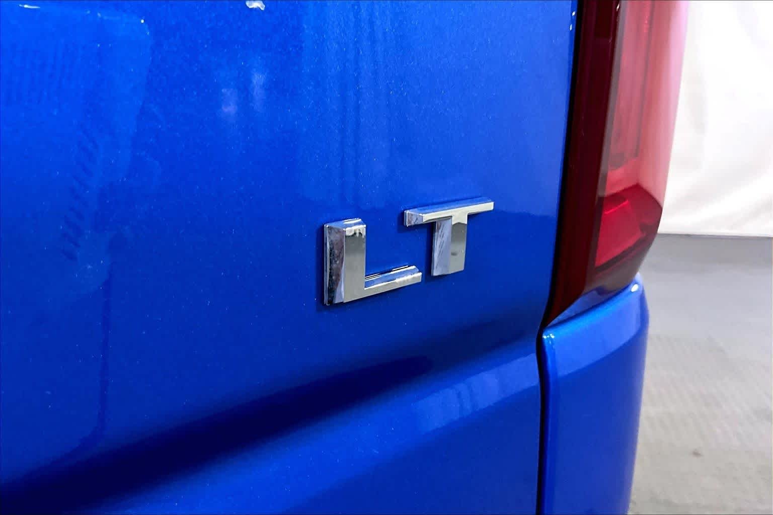 Used 2026 Riptide Blue Metallic Chevrolet LT Trail Boss image 43