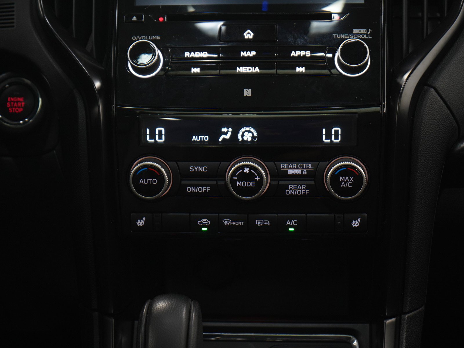 Used 2022 Ice Silver Metallic Subaru Onyx Edition image 16