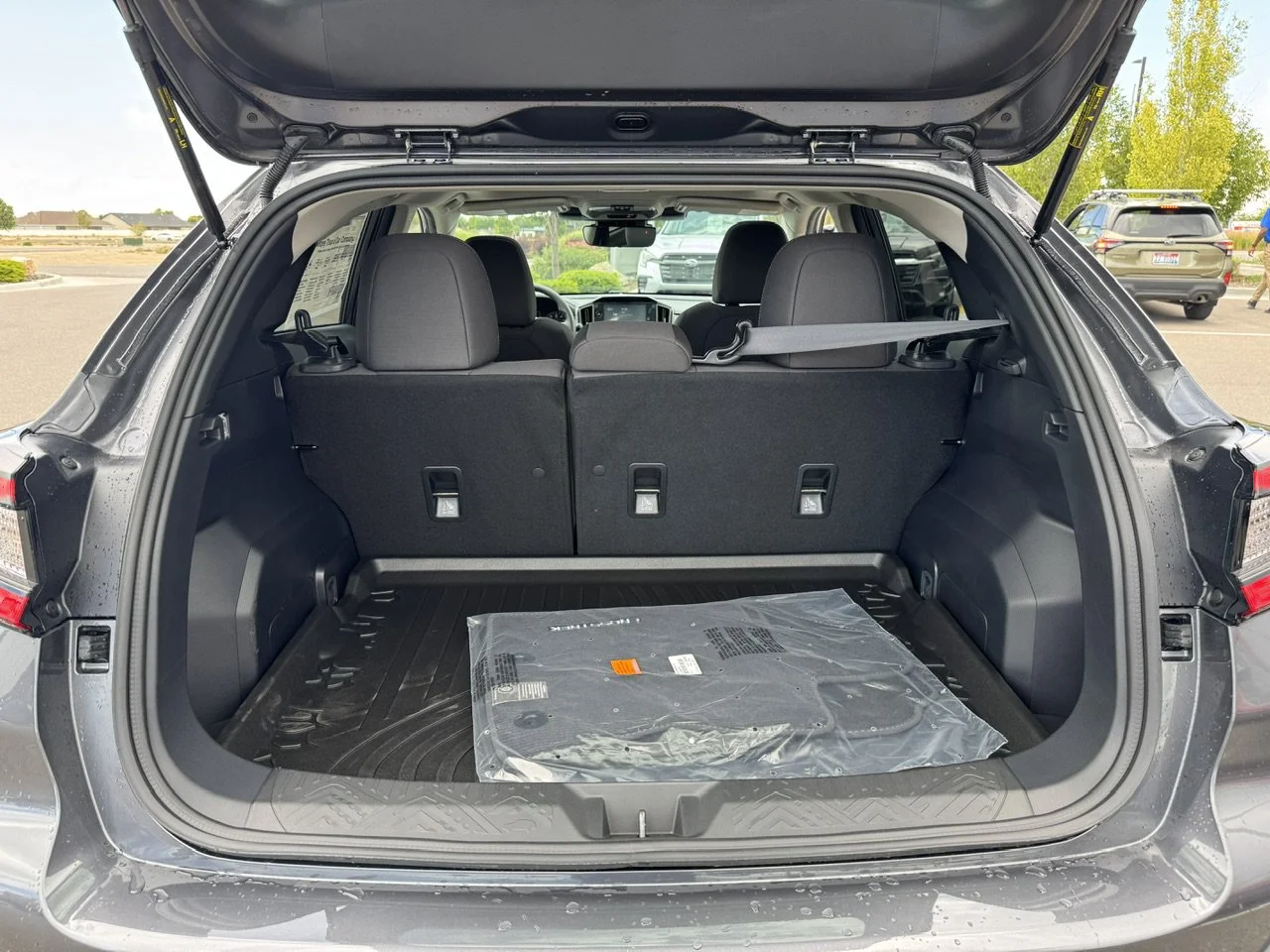 New 2026 Magnetite Gray Metallic Subaru Premium image 38