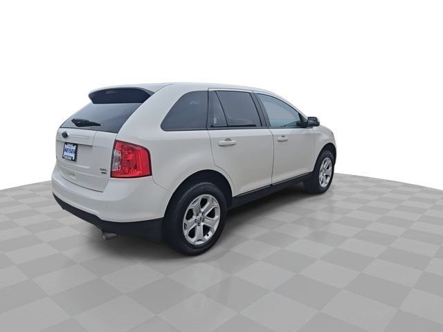 Used 2013 White Ford SEL image 8