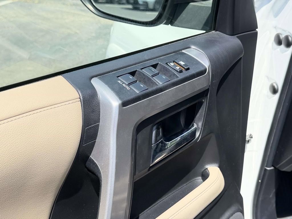Used 2021 Super White Toyota SR5 Premium image 18