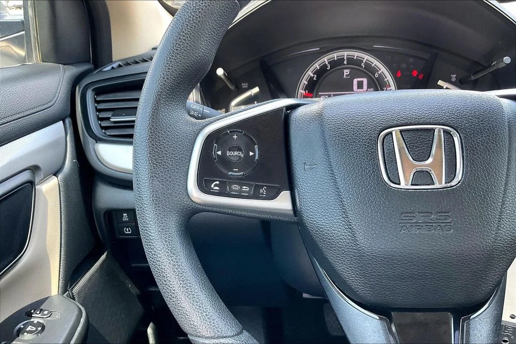 Used 2018  Honda LX image 10