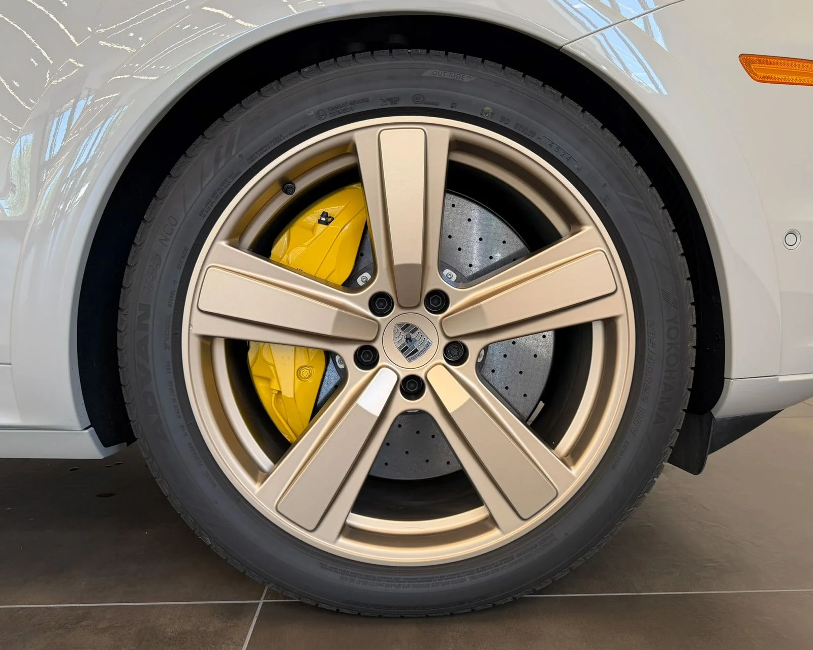 Used 2025 White Porsche Turbo image 39