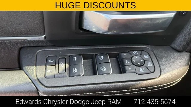 2025 RAM 2500 Laramie - Photo 14