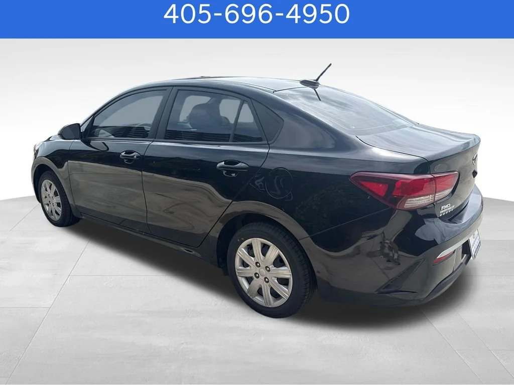 Pre-Owned 2021 Kia Rio S