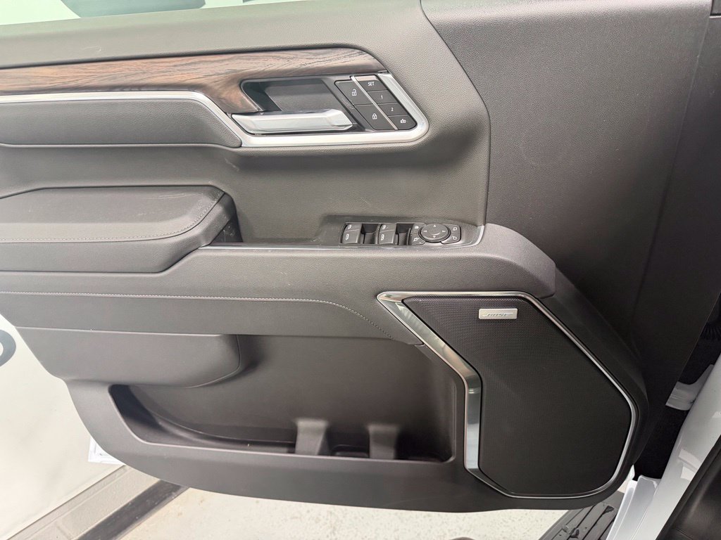 2026 GMC Sierra 1500 SLT - Photo 11