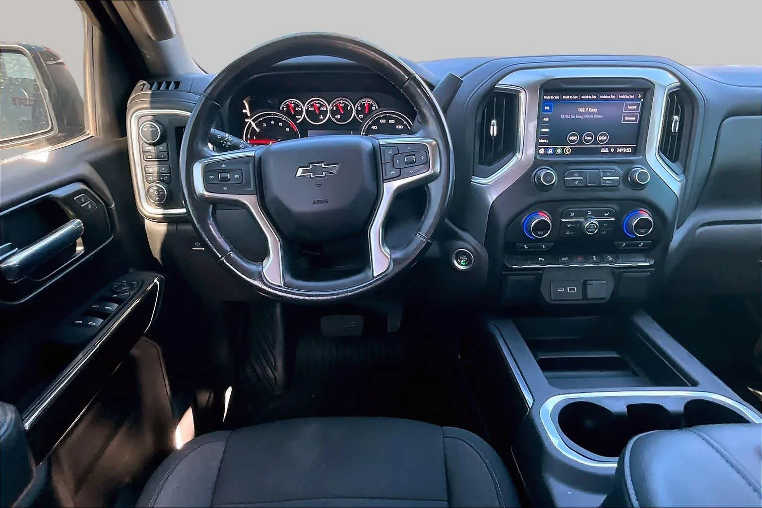 Used 2022 Black Chevrolet RST image 7