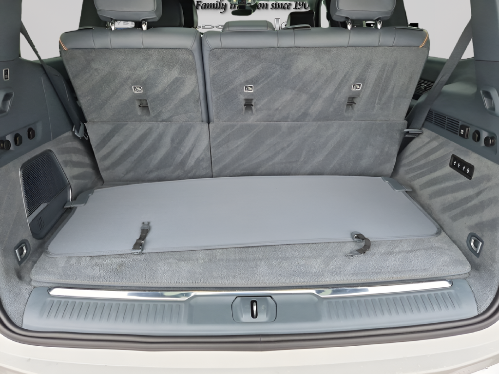 Used 2024 White Jeep Series III image 43