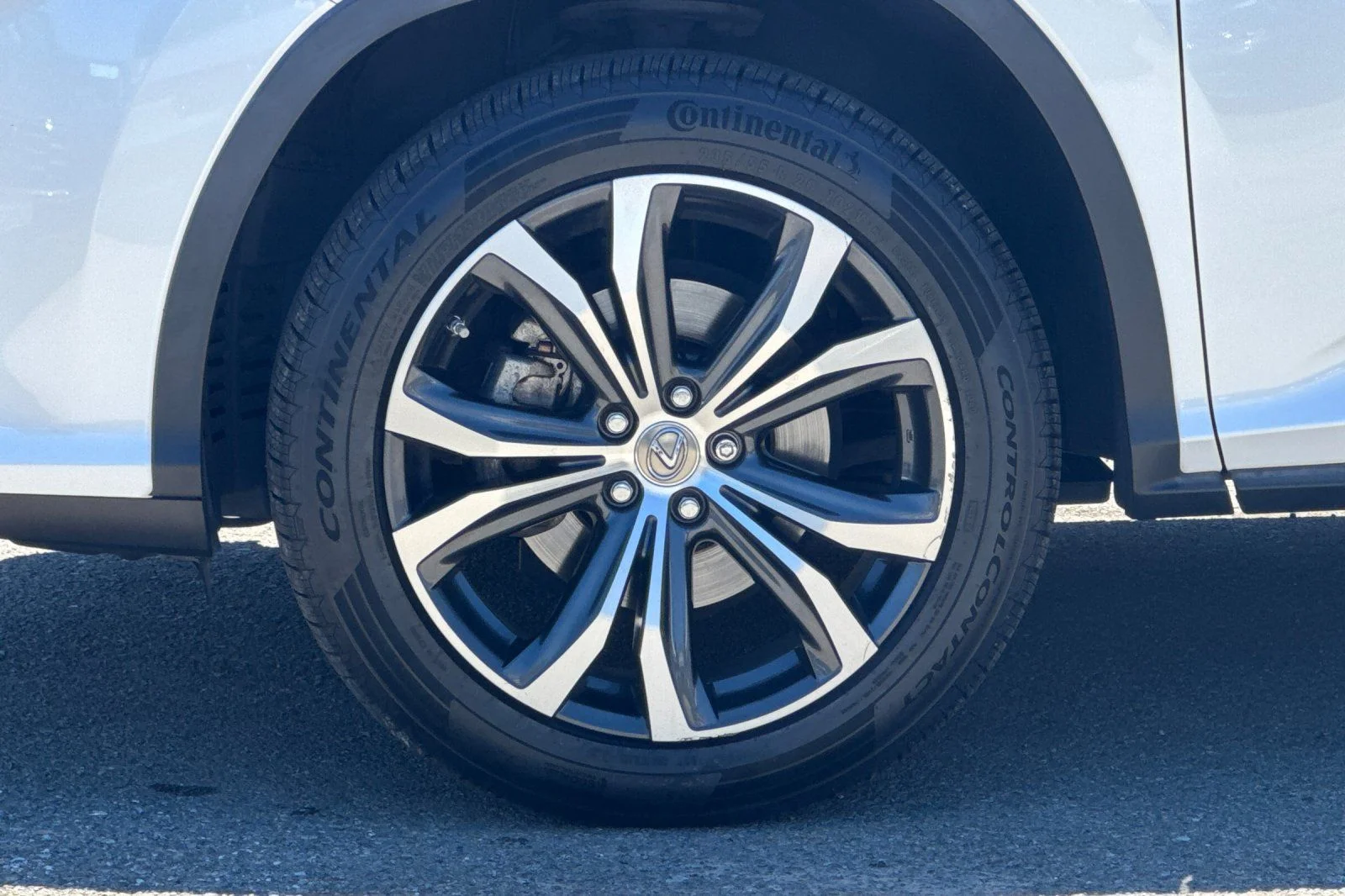 Used 2017 White Pearl Lexus 350 image 33