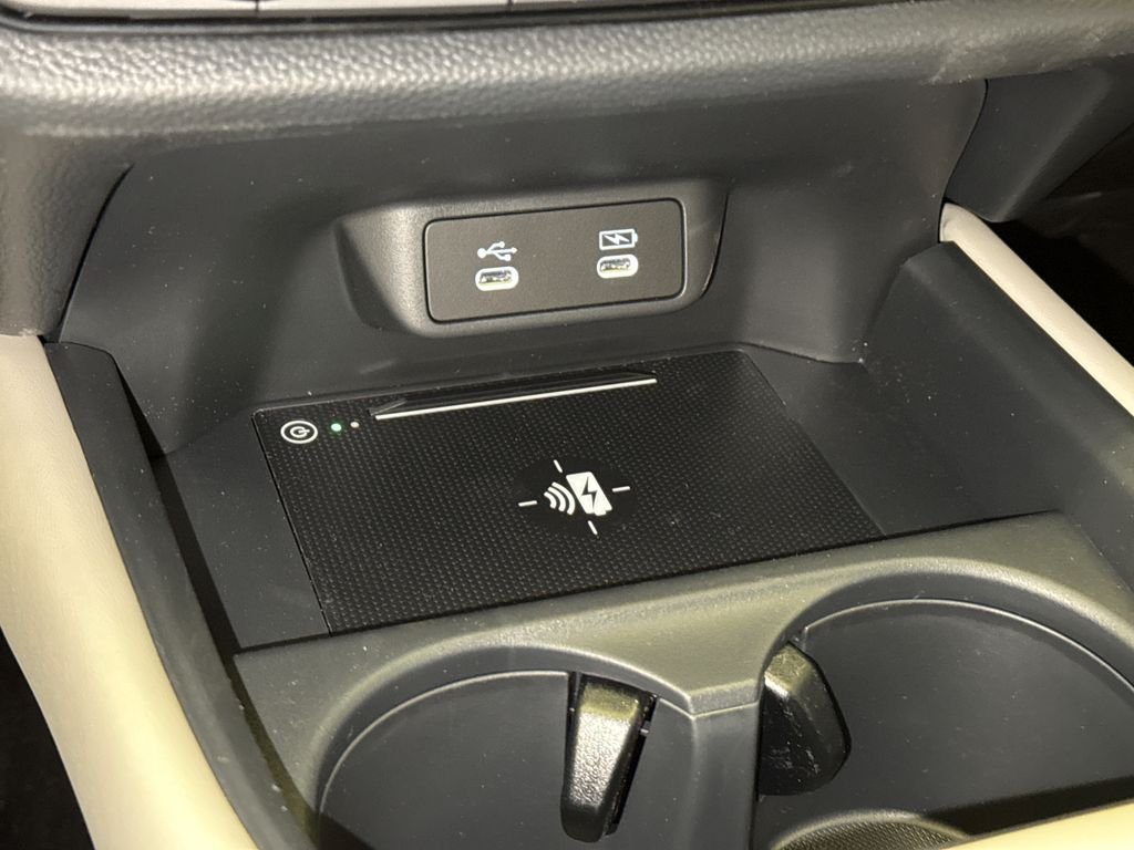 New 2027 Platinum White Pearl Honda LX image 24