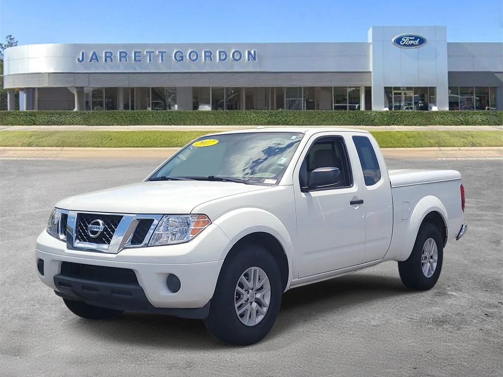 Used 2017 White Nissan SV image 2