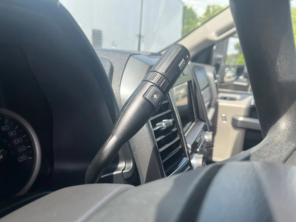 2021 Ford F-350 Super Duty XLT - Photo 25