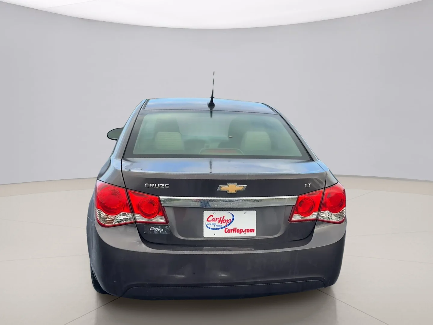 Used 2014 Gray Chevrolet 1LT image 4