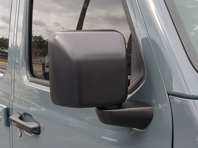 New 2026 Anvil Clear-Coat Exterior Paint Jeep Sahara image 12
