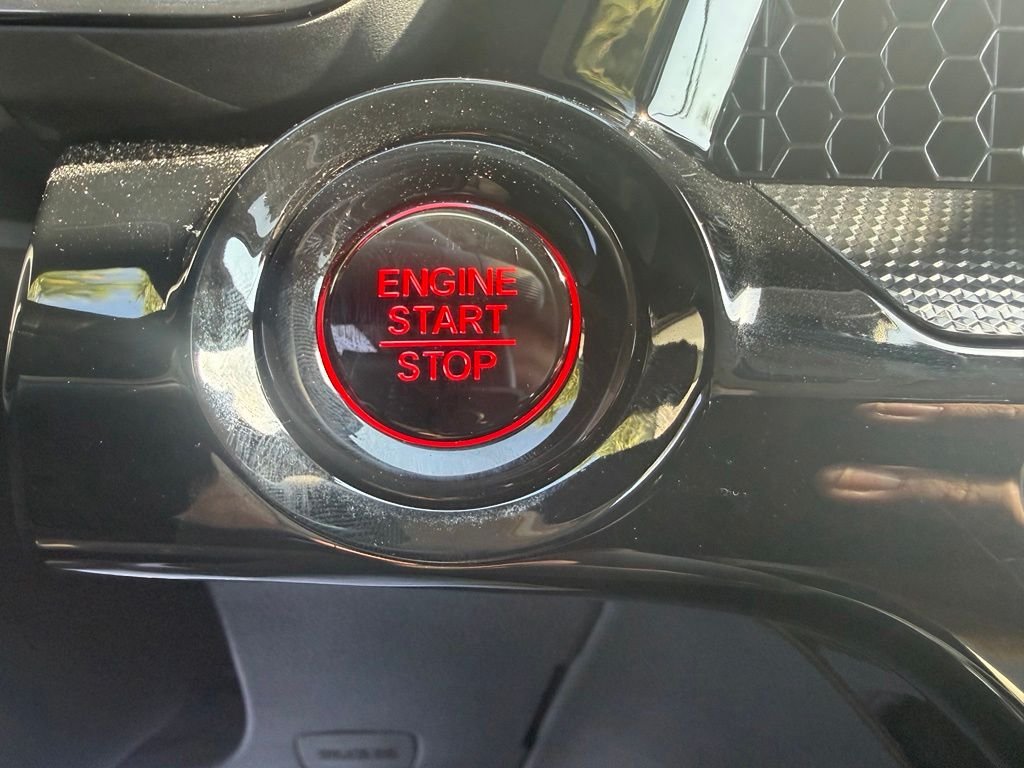 Used 2024 Gray Honda EX-L image 28