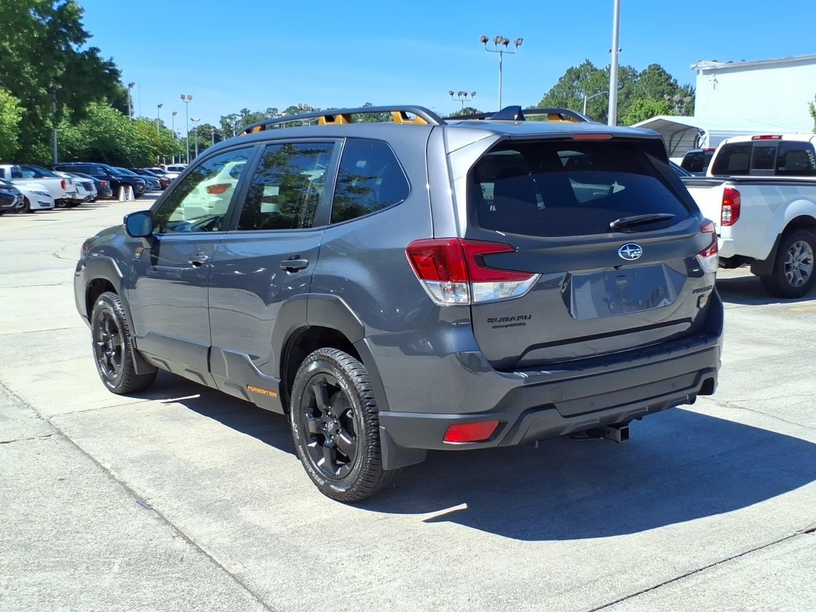 Used 2024 Magnetite Gray Metallic Subaru Wilderness image 10