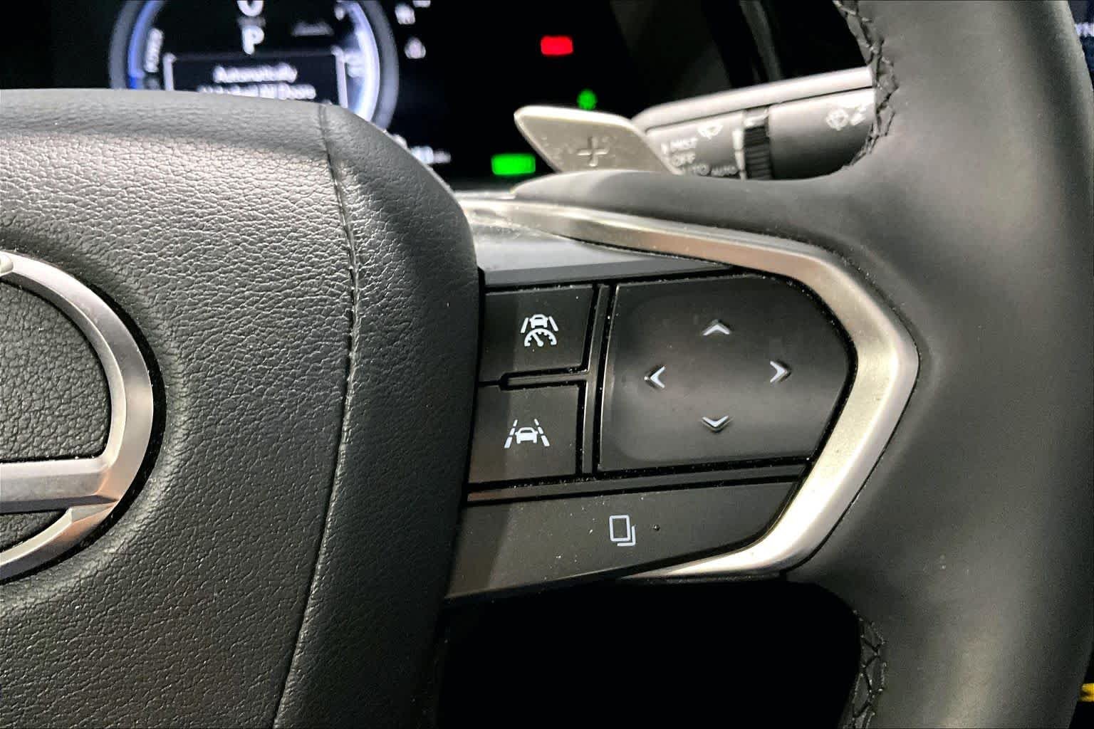 Certified Used 2023 Eminent White Pearl Lexus Premium image 25
