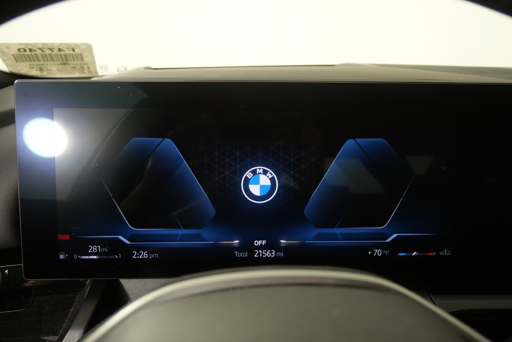 Certified Used 2026 Mineral White Metallic BMW 530i image 20