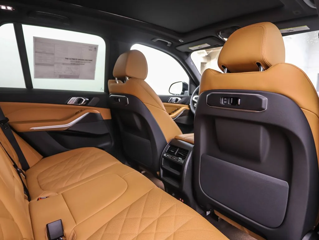 2026 BMW X5 50e - Photo 25
