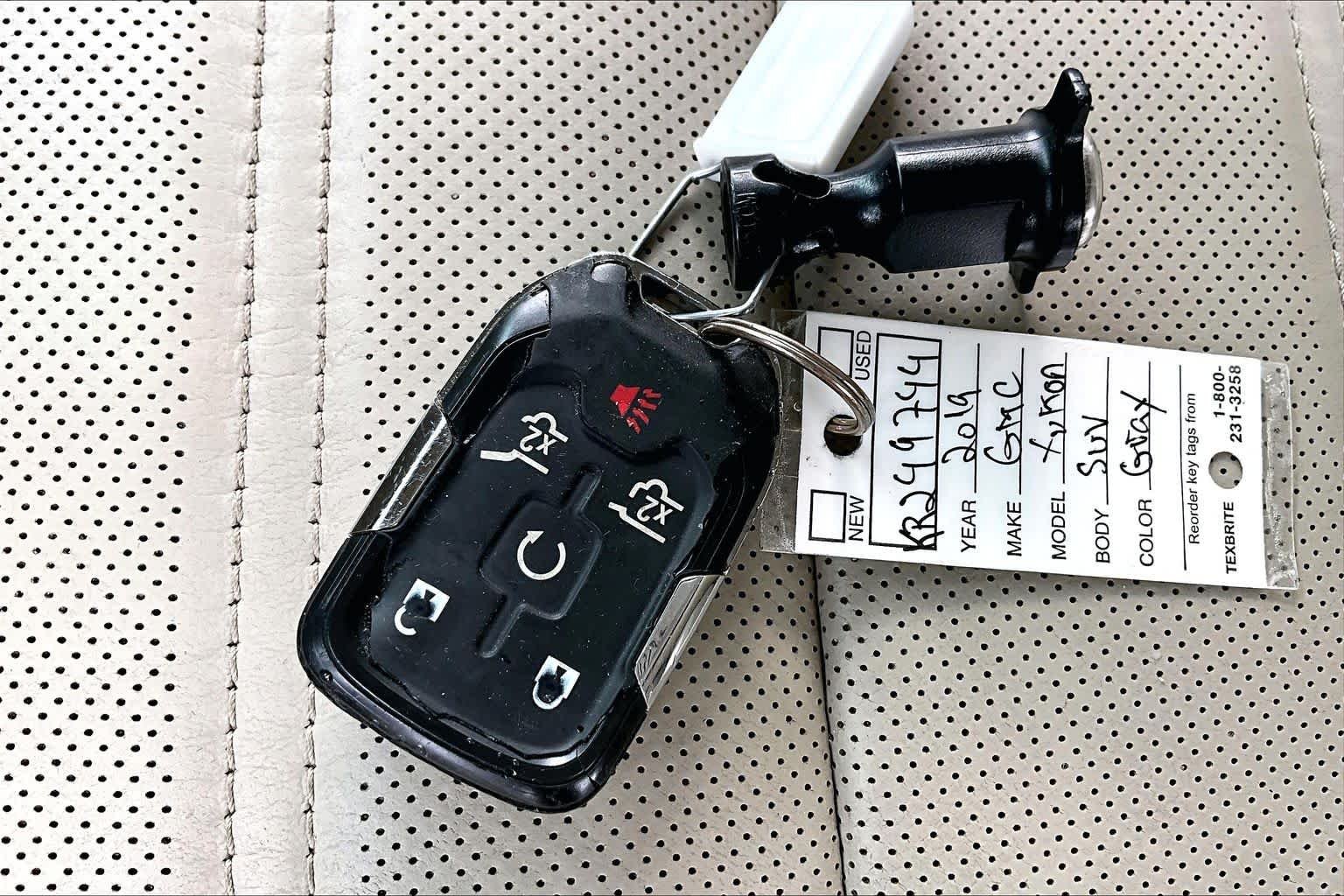 Used 2019 Dark Sky Metallic GMC Denali image 15
