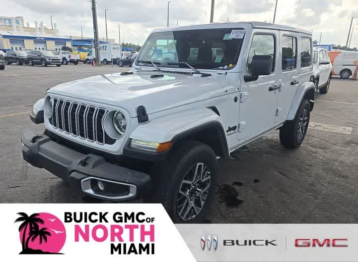 2025 Jeep Wrangler Sahara's photo