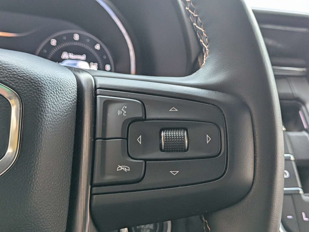 Used 2023 Silver GMC AT4 image 32