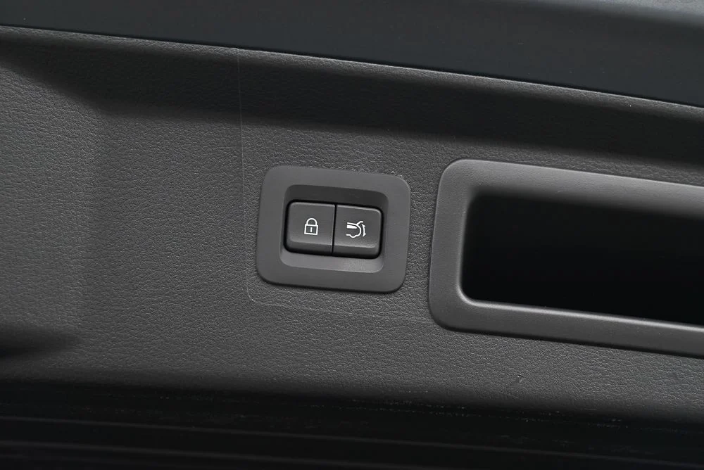 Used 2024 Gray Mazda 2.5 S Preferred Package image 5