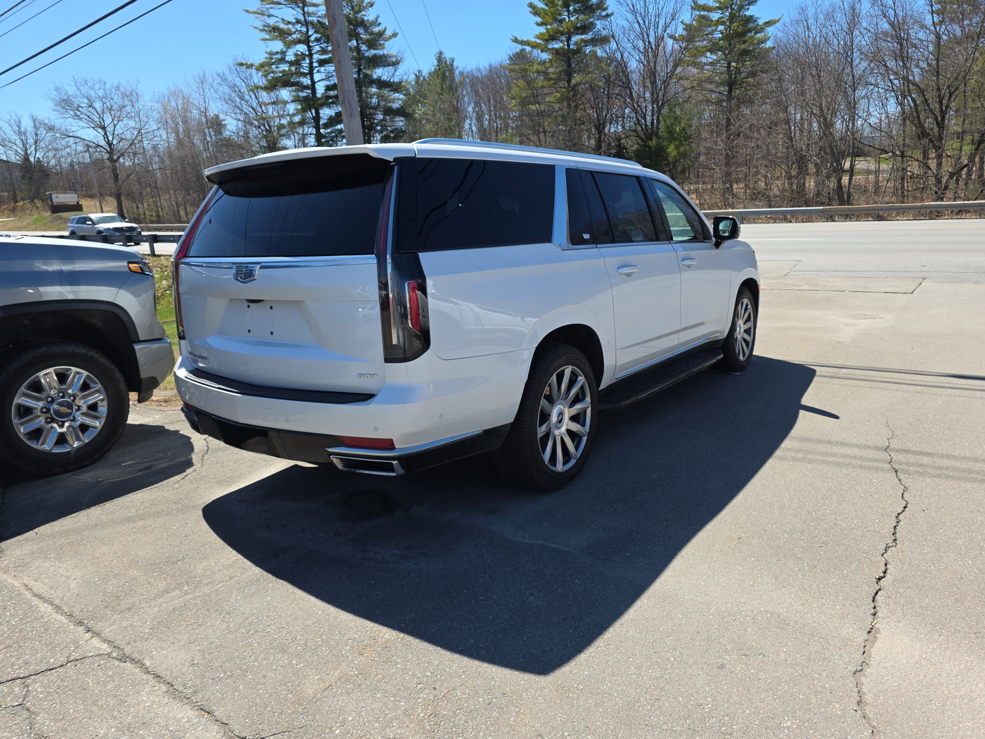 2024 Cadillac Escalade ESV Premium Luxury Platinum - Photo 11