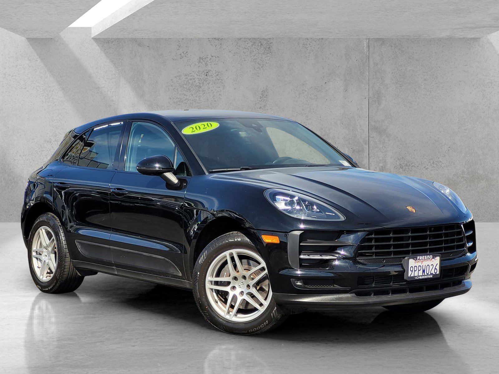 2020 Porsche Macan Base