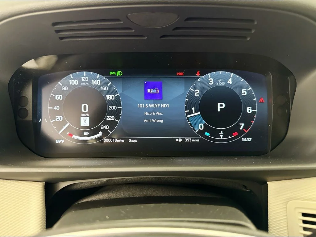 New 2026 Varesine Blue Land Rover Dynamic SE image 12