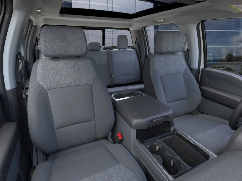 New 2026 Oxford White Ford F-250® XLT image 53