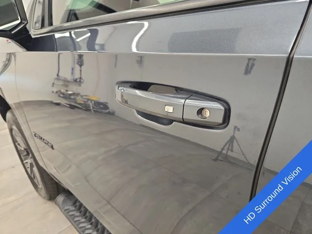 Used 2021 Shadow Gray Metallic Chevrolet Z71 image 22