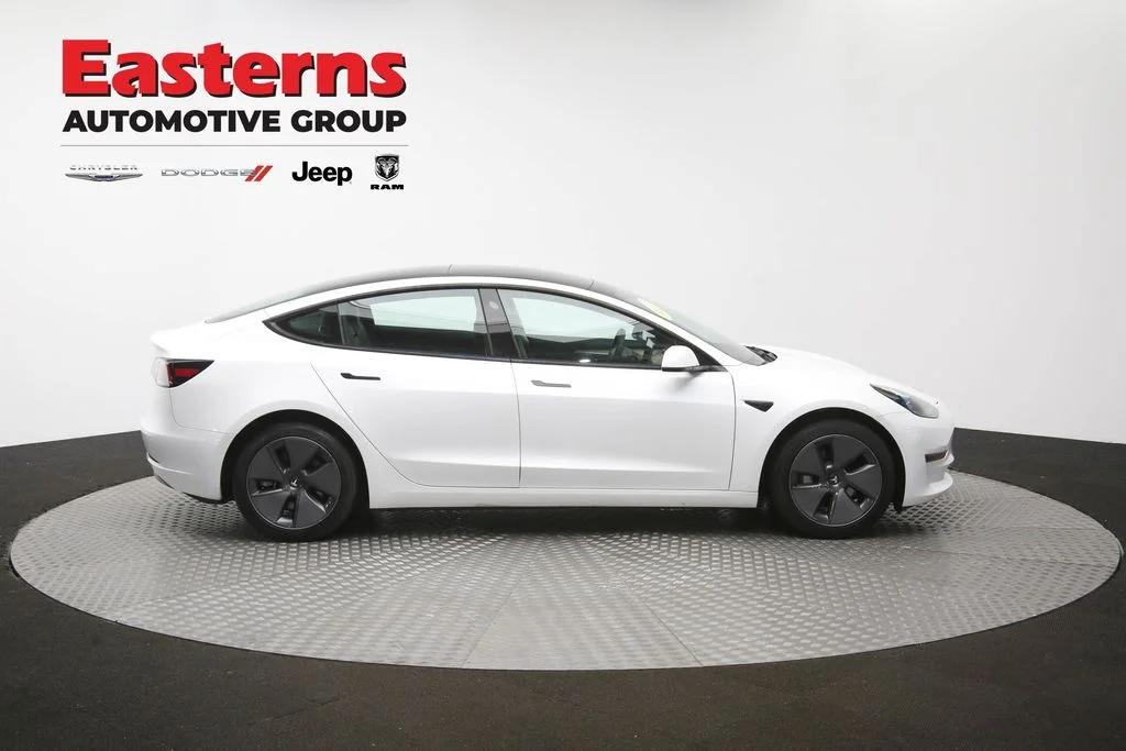 Used 2023 White Tesla Base image 41