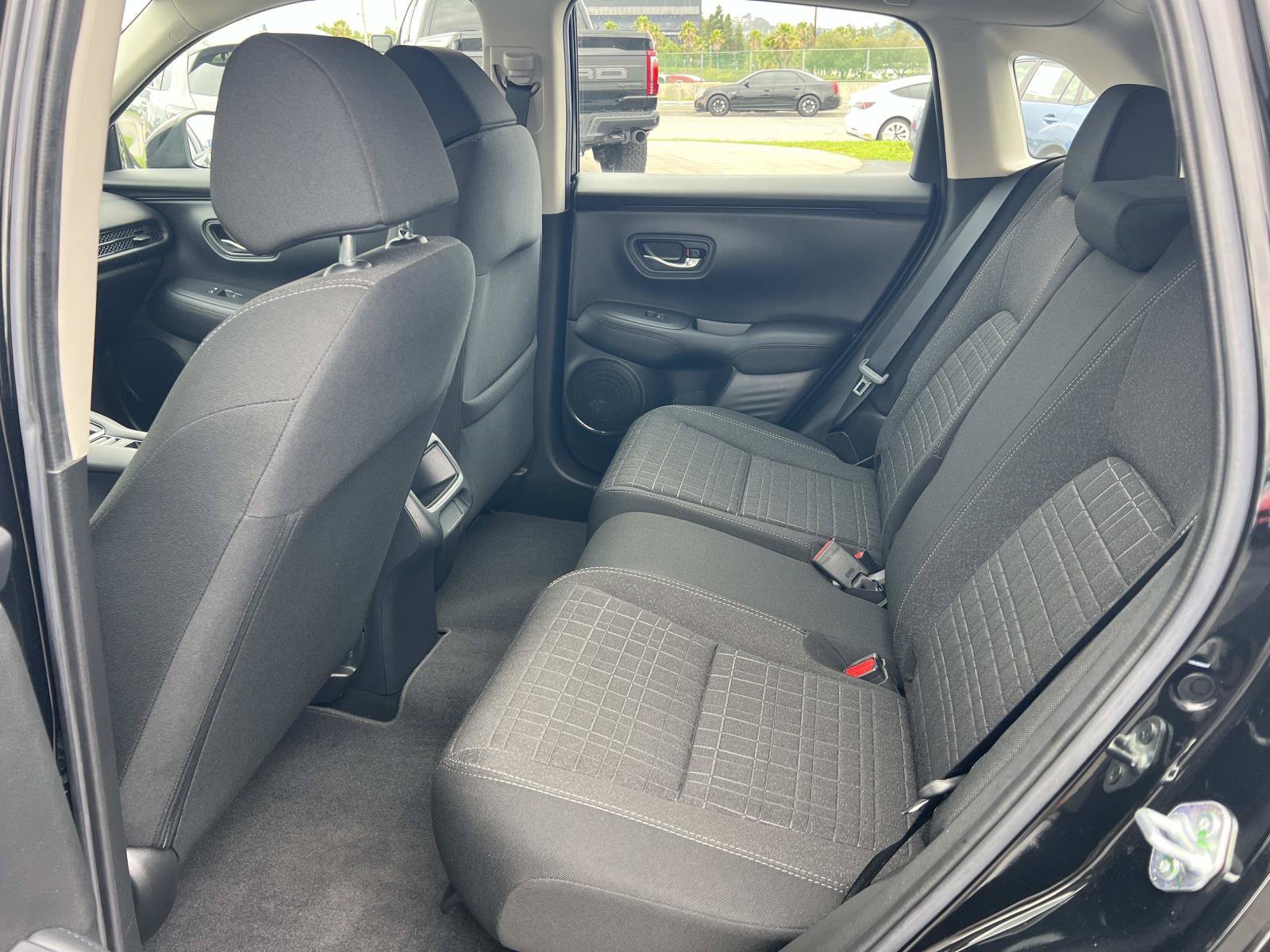 2025 Honda HR-V LX - Photo 49