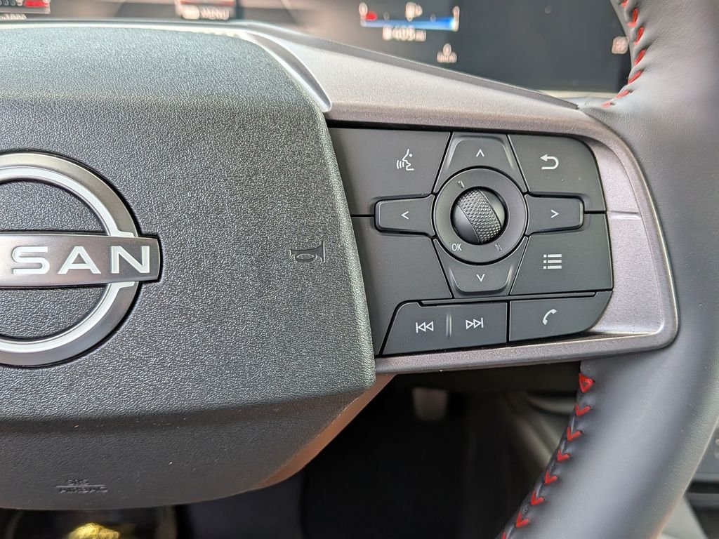 New 2026 Energetic Ember / Super Black Two-tone Nissan SR image 21