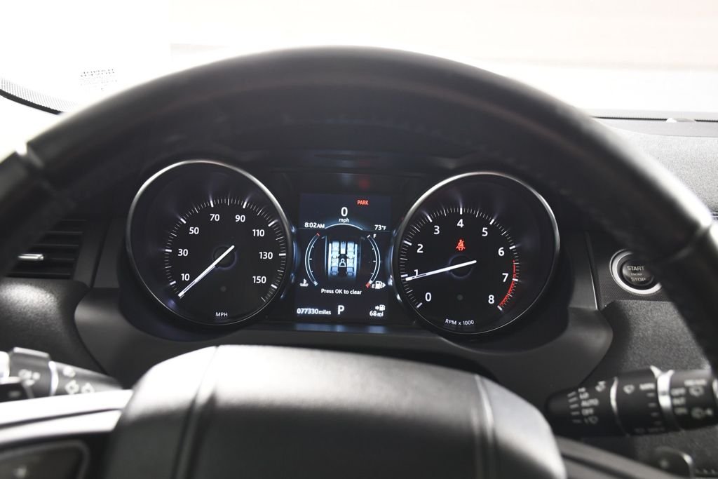 Used 2018 Narvik Black Land Rover SE image 31