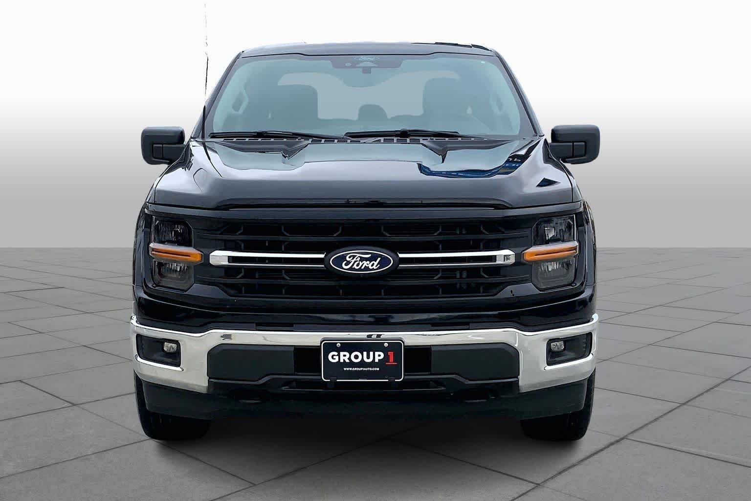 Used 2024 Agate Black Metallic Ford XLT image 6