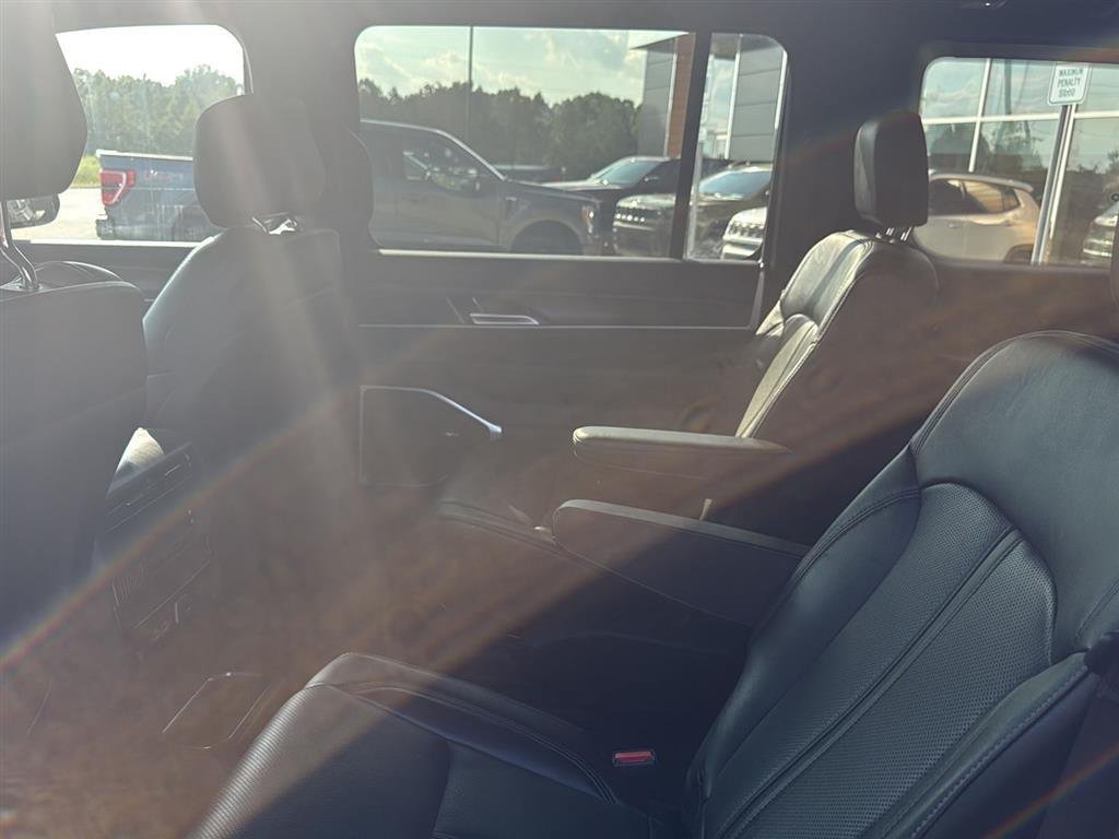 Used 2024 Velvet Red Pearlcoat Jeep Series II image 21