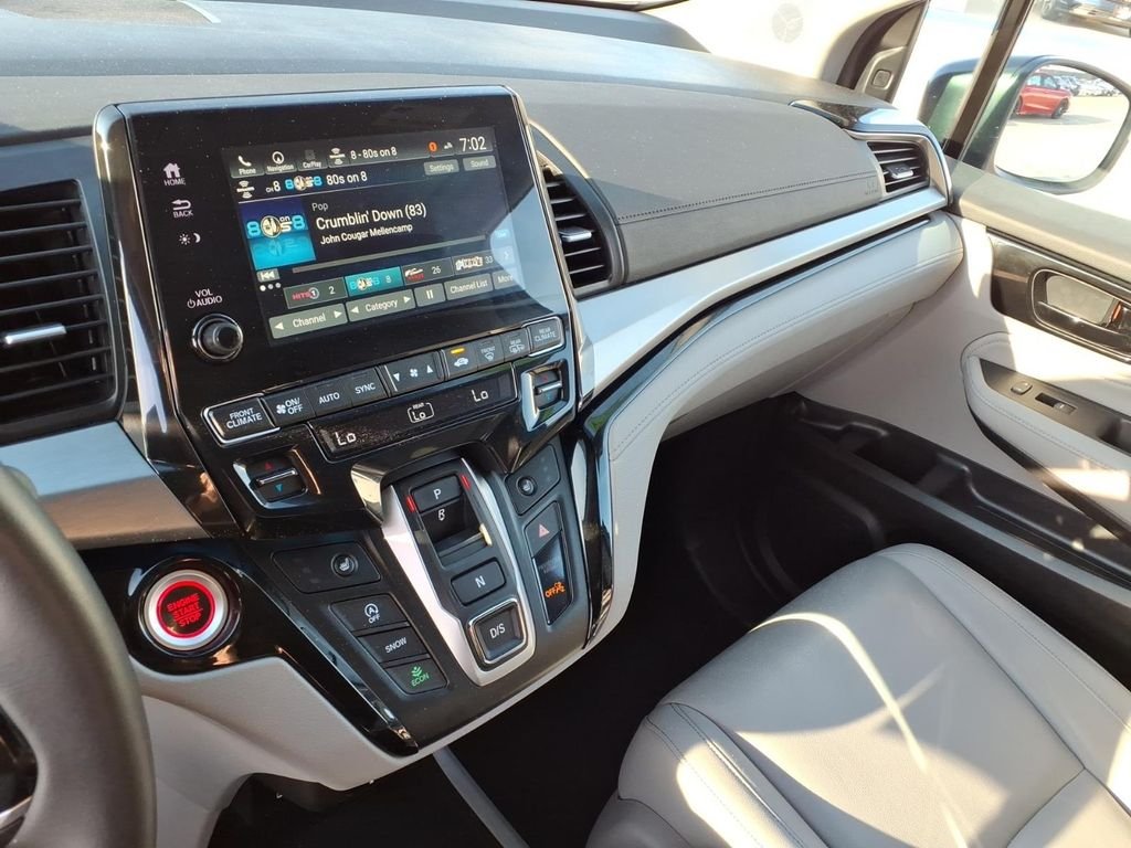 2024 Honda Odyssey Touring - Photo 11
