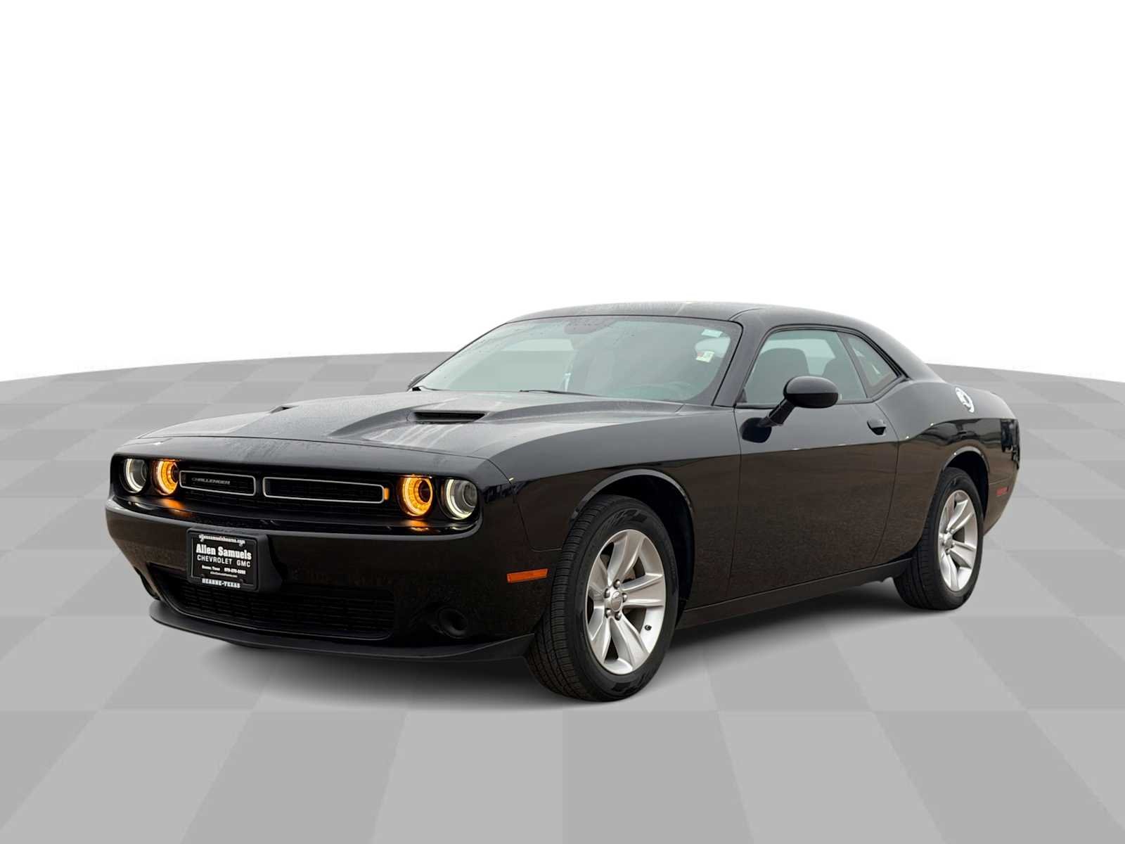 2023 Dodge Challenger SXT