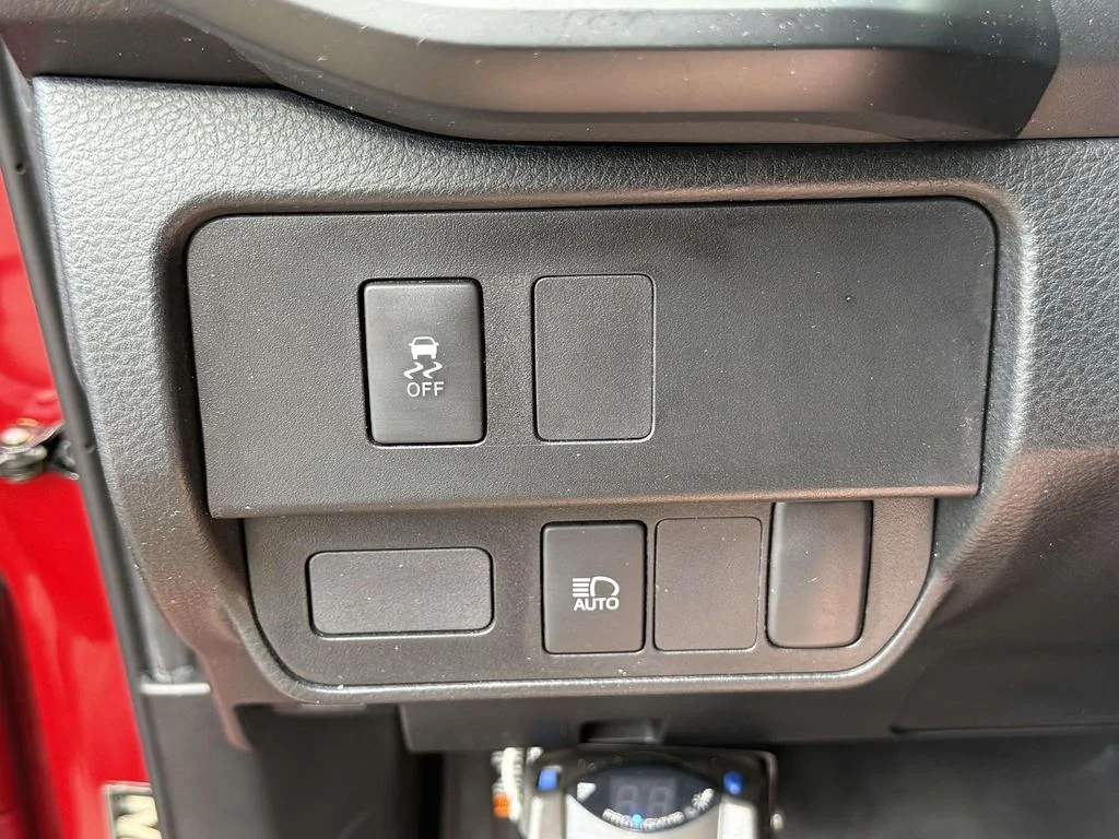 Used 2022 Red Toyota SR image 30