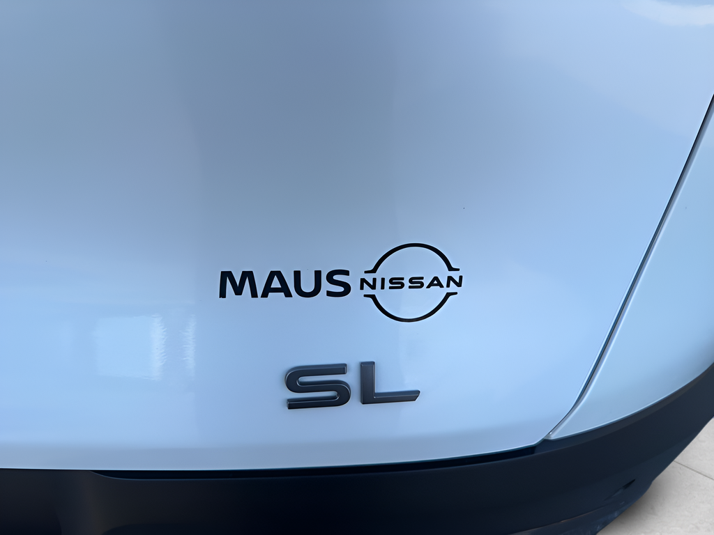 New 2026 White Nissan SL image 40
