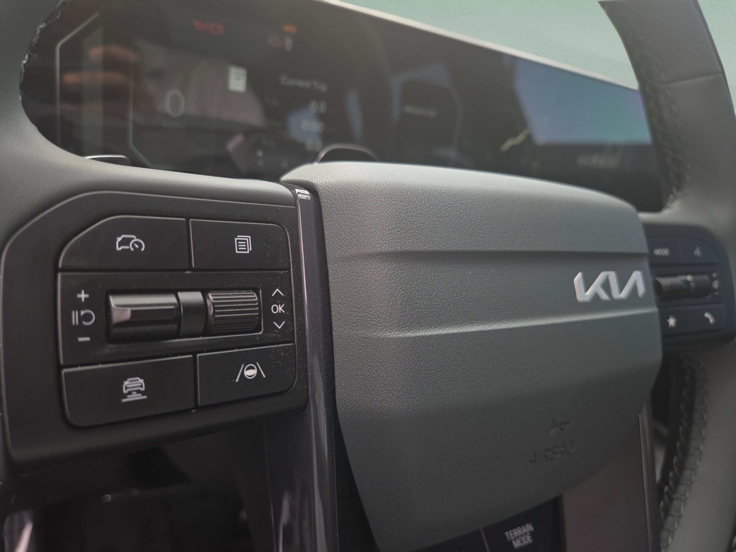 New 2027 Glacial White Pearl Kia X-Line SX-Prestige image 40