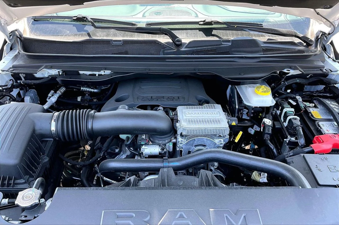 New 2026 Bright White Clearcoat RAM Limited image 38