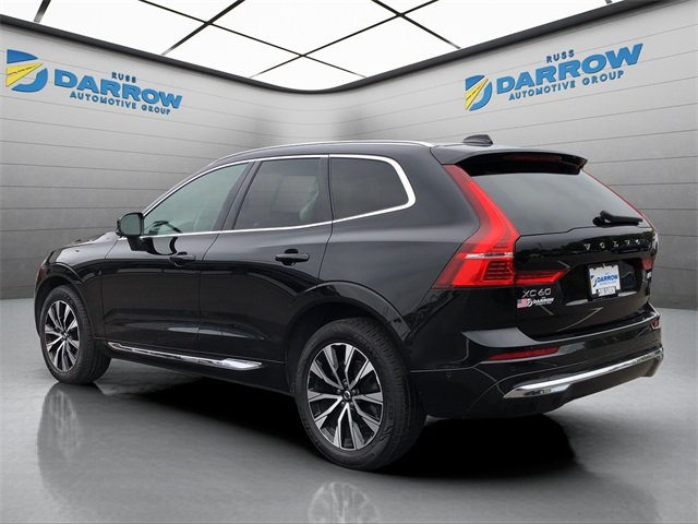 2023 Volvo XC60 B5 Plus photo 3