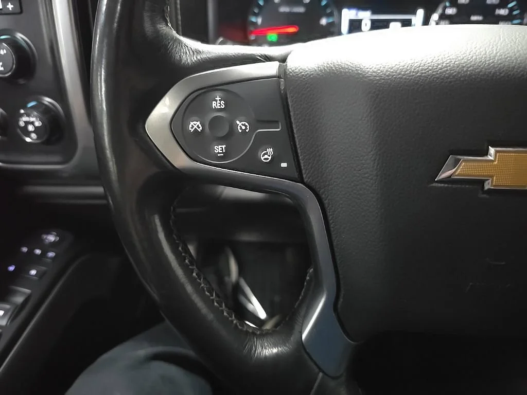 Used 2019 Black Chevrolet LTZ image 20