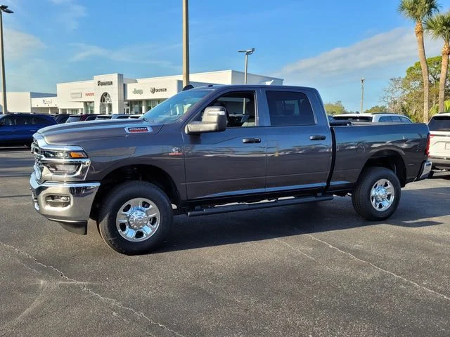 New 2026 Granite Crystal Metallic Clear-Coat Exterior Paint RAM Tradesman image 3